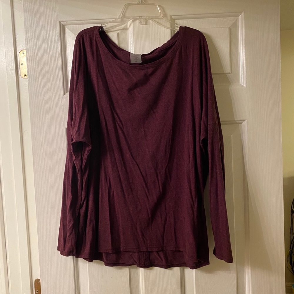 CALIA by Carrie Underwood Burgundy Long Sleeve Top